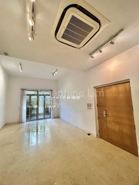 2 Bed Condo for Sale in  The Loft - Image 5